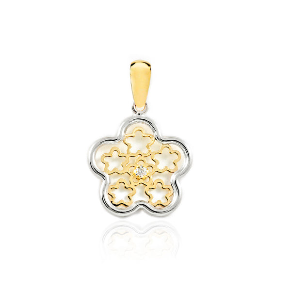 9ct two color gold daisy Flowers Cubic Zirconia pendant shine