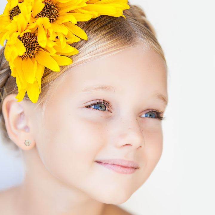 Pendientes bebe o Niña Flor Nacar 6 Petalos Circonita (9kts)